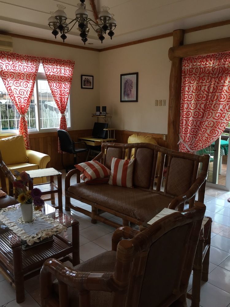Dumaguete Springs Beach Resort 杜马格特 外观 照片