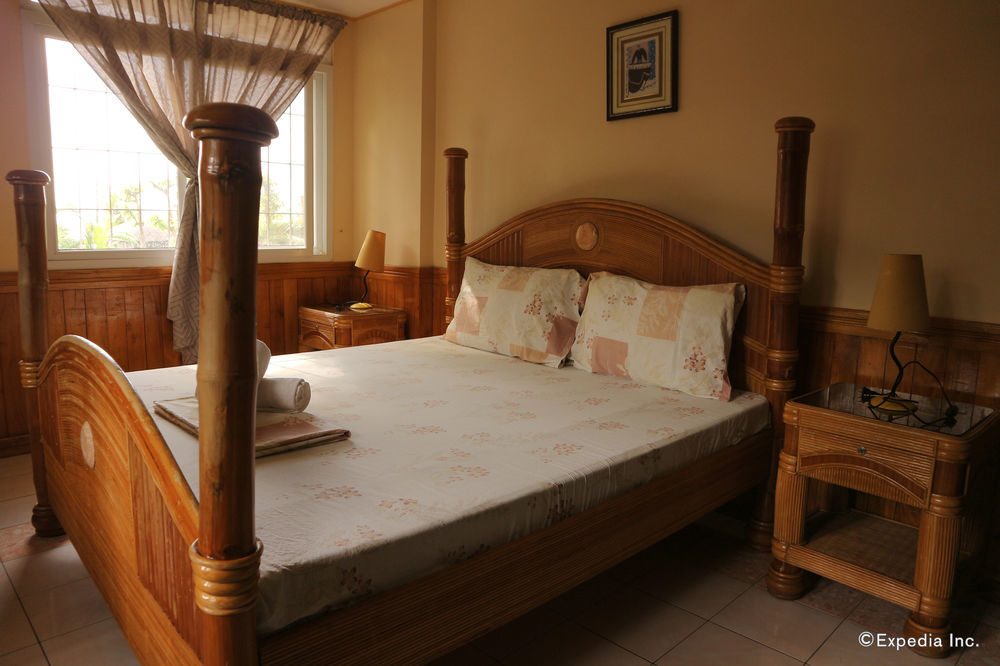 Dumaguete Springs Beach Resort 杜马格特 外观 照片