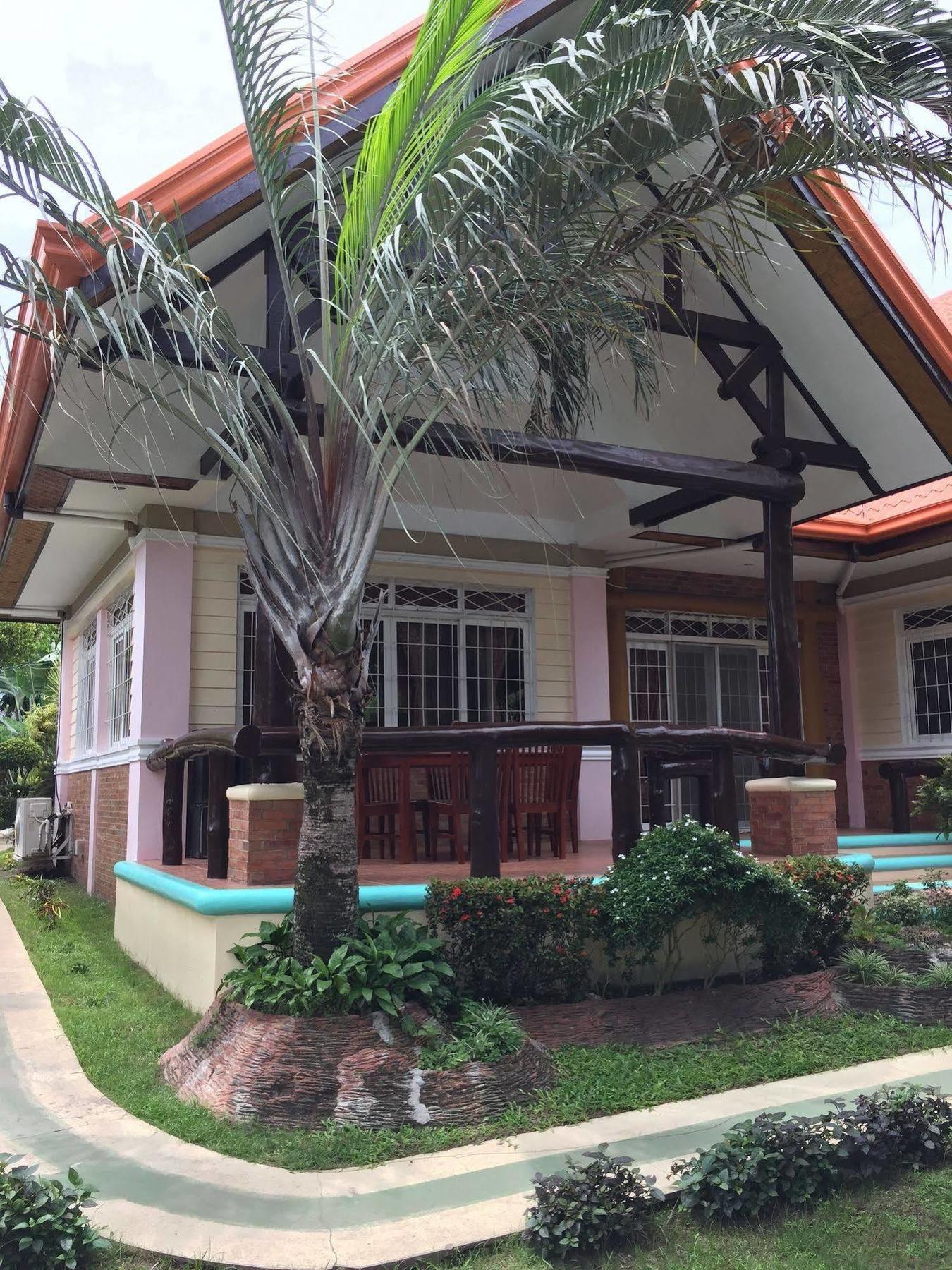 Dumaguete Springs Beach Resort 杜马格特 外观 照片