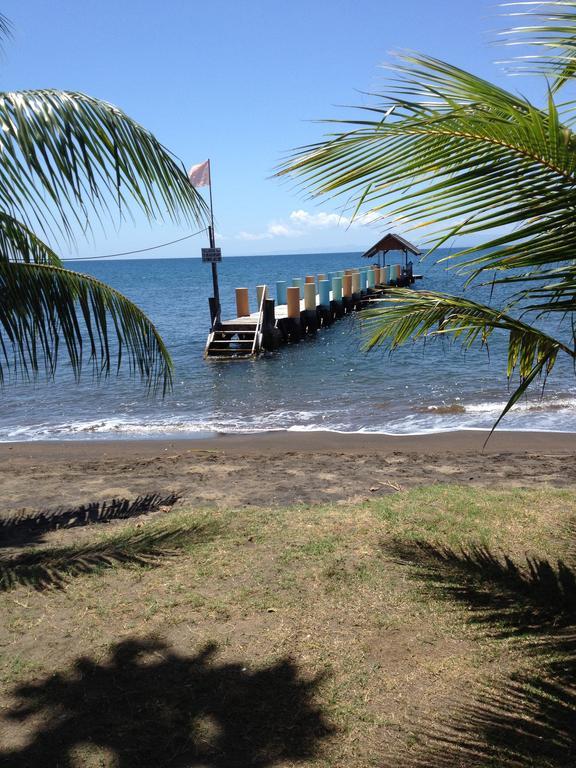 Dumaguete Springs Beach Resort 杜马格特 外观 照片