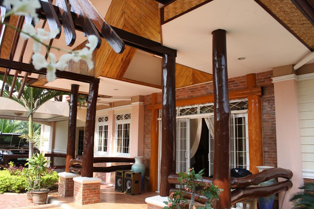 Dumaguete Springs Beach Resort 杜马格特 外观 照片