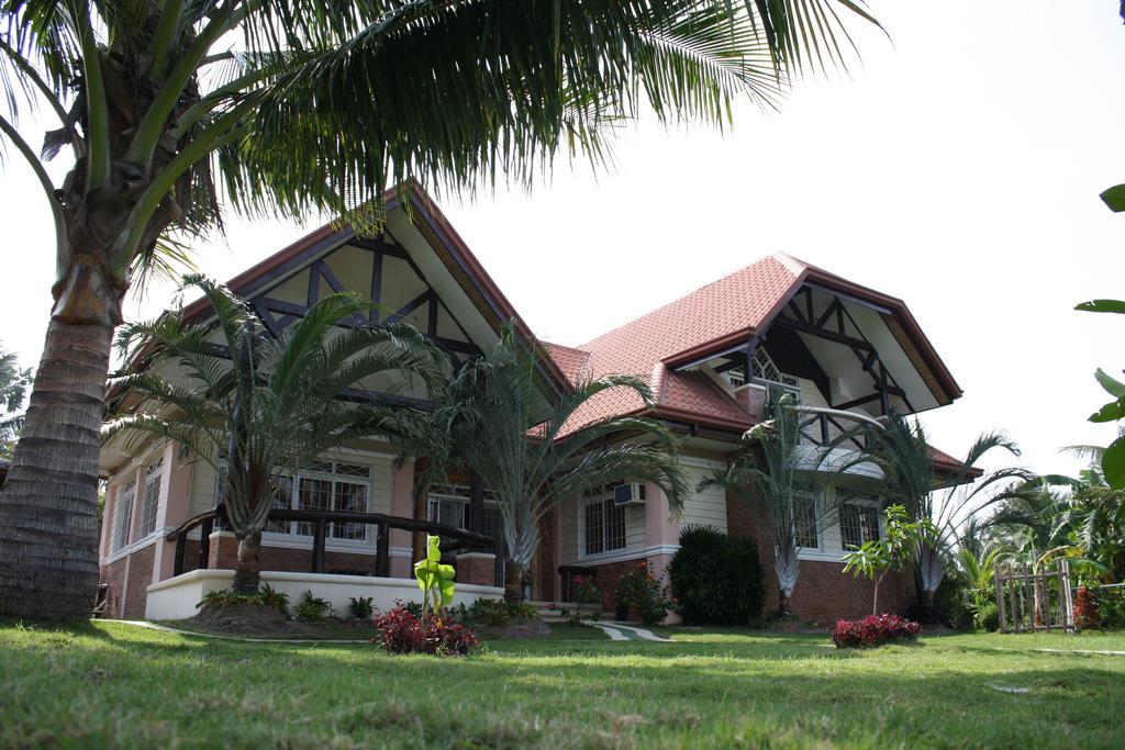 Dumaguete Springs Beach Resort 杜马格特 外观 照片
