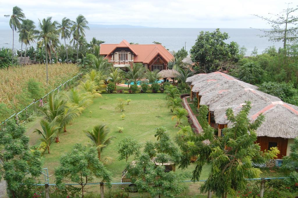 Dumaguete Springs Beach Resort 杜马格特 外观 照片
