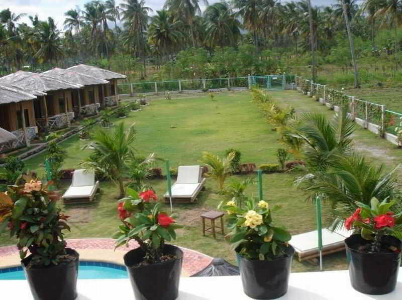 Dumaguete Springs Beach Resort 杜马格特 外观 照片